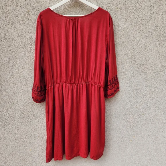 OLD NAVY Women’s Dress XXL 2XL Red Embroidered Elastic Waist Front Tie Midi - Picture 5 of 10